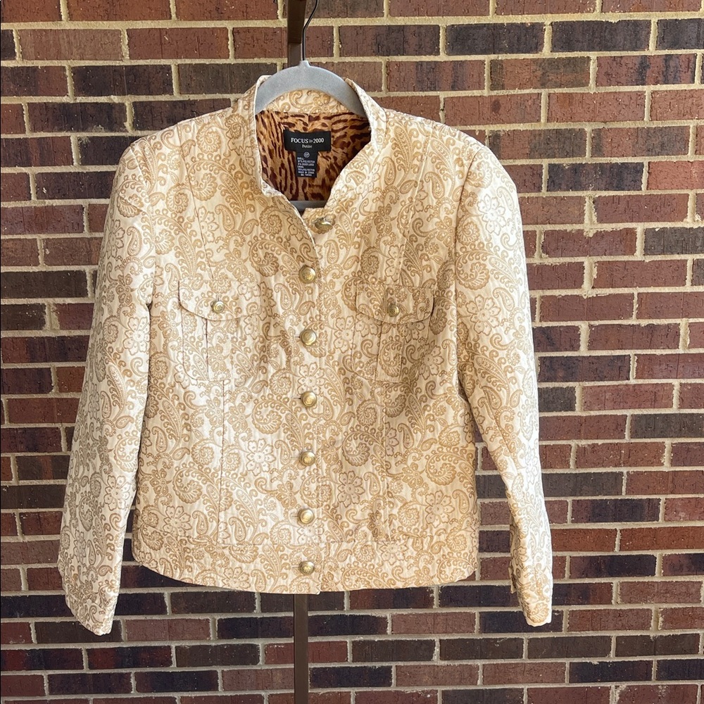 Focus 2000 Cream Paisley Women's Blazer